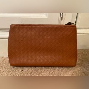 Universal Thread zip wallet